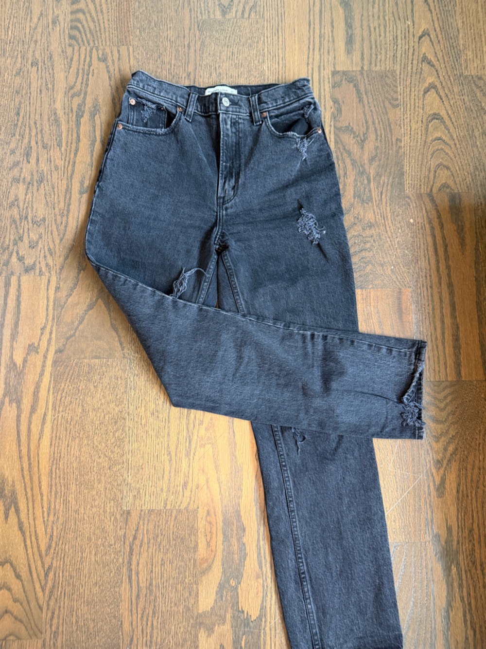 Abercrombie & Fitch Black Distressed Jeans